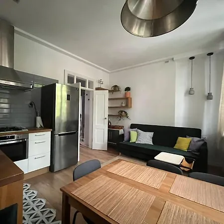 50m2 Flat In The Heart Of דירה